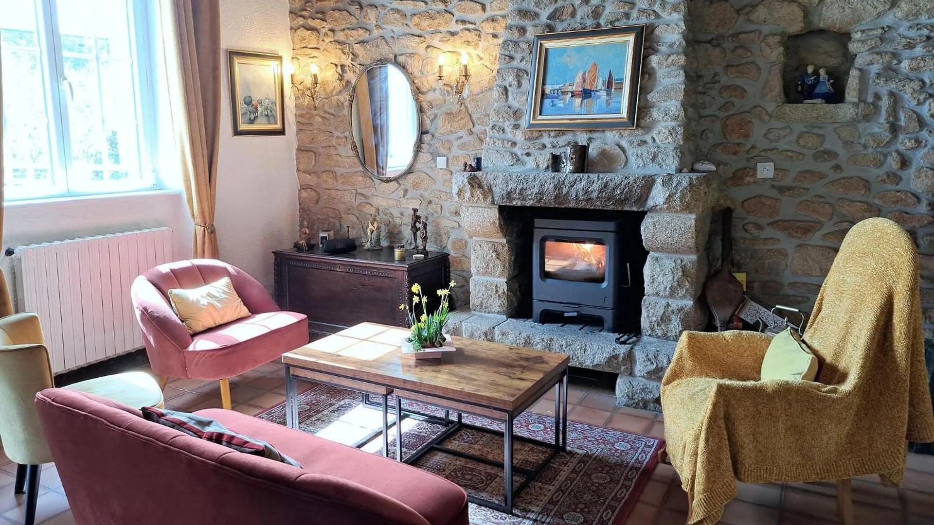 Charming Holiday Home In A Top Location By The Sea Guissény França