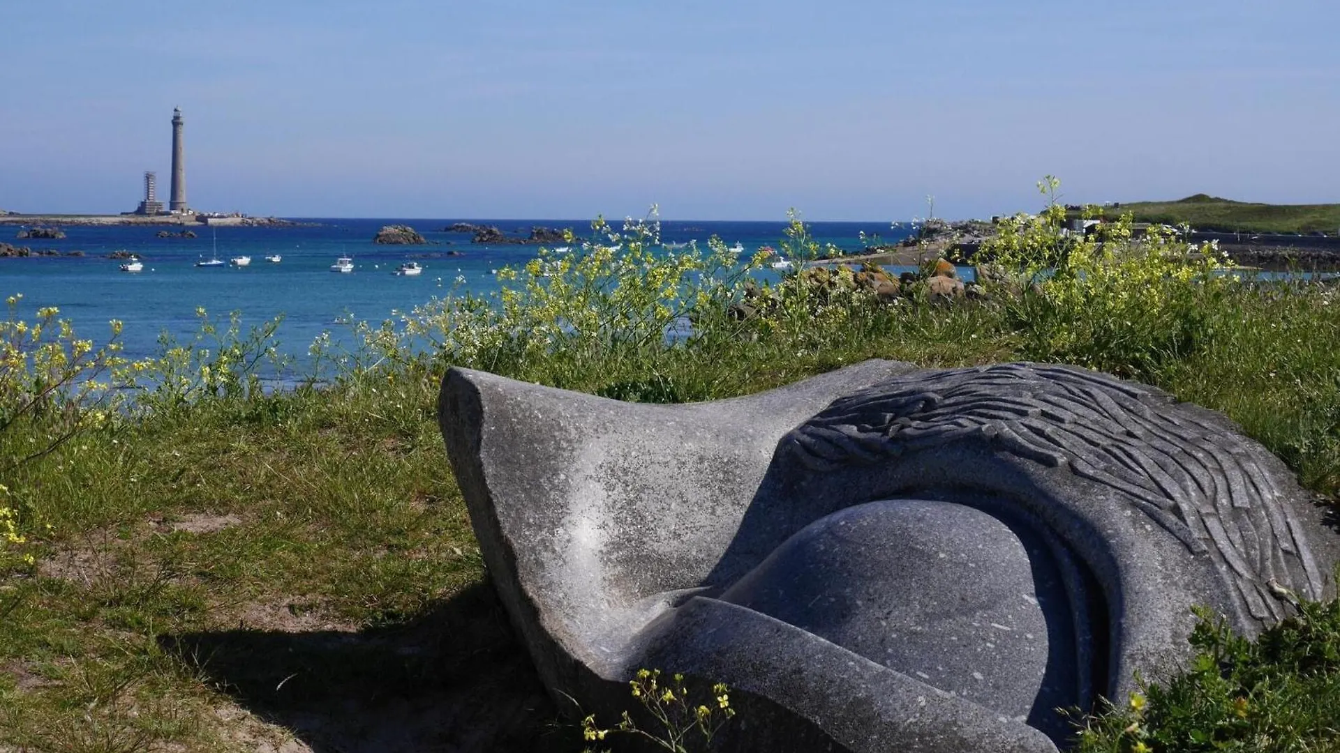 Charming Holiday Home In A Top Location By The Sea Guissény 프랑스